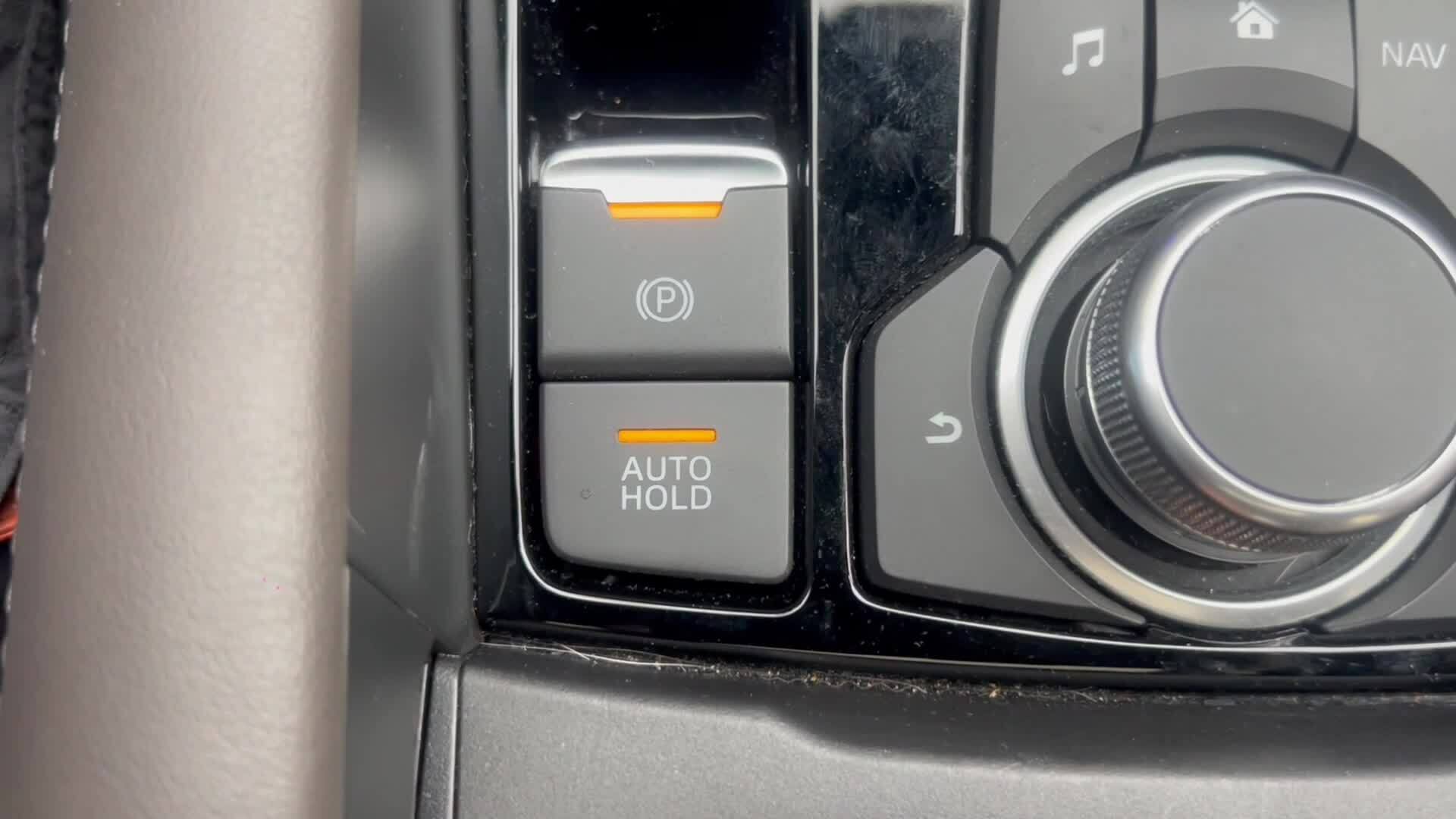 Cách sử dụng autohold mượt mà, không giật cục