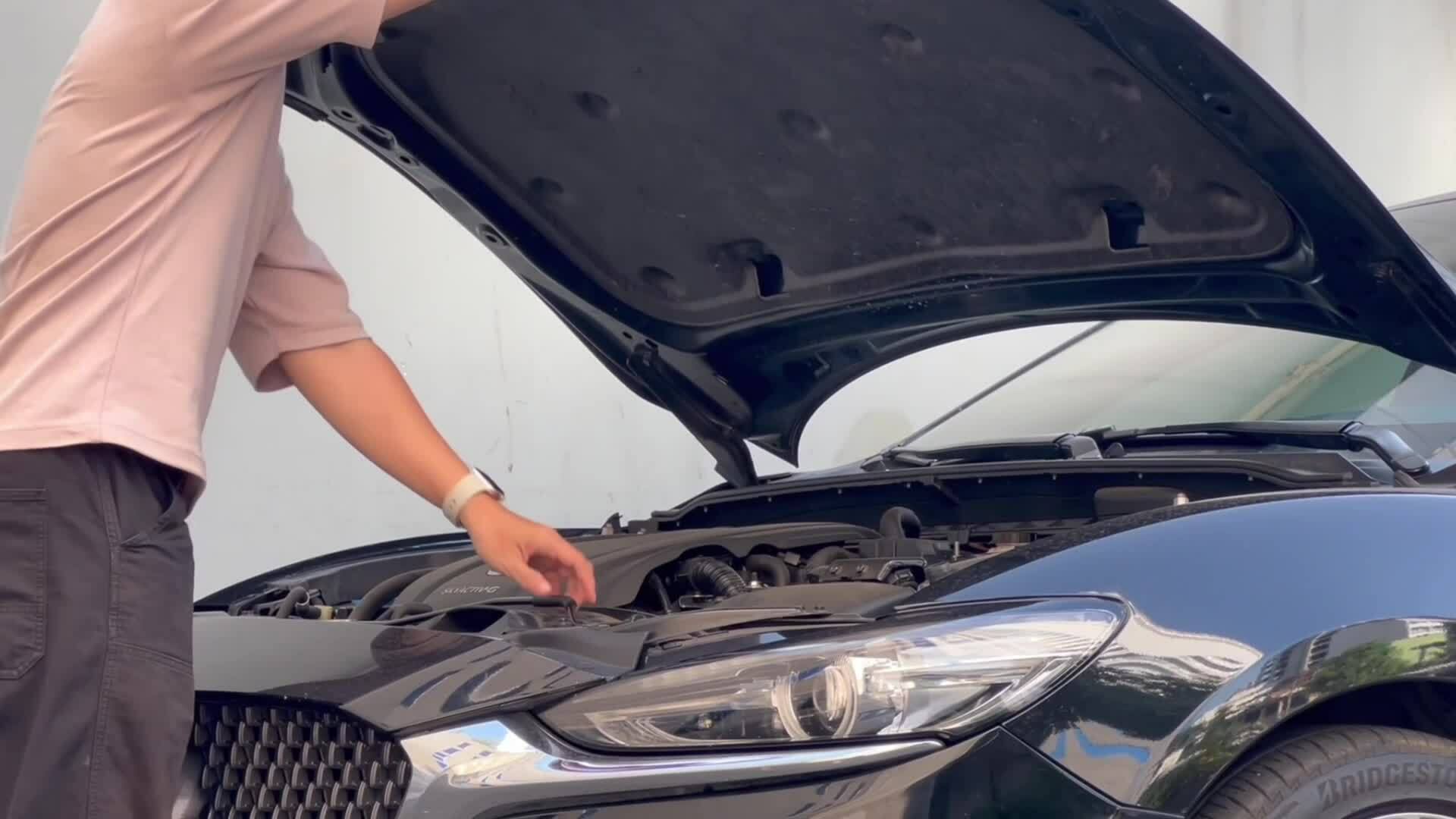 Những việc cần làm sau khi xe lội nước dưới mưa