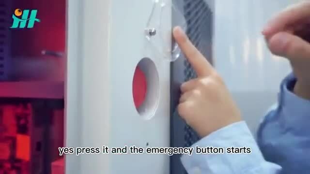Nút khẩn cấp trên trụ sạc xe điện có tác dụng gì?